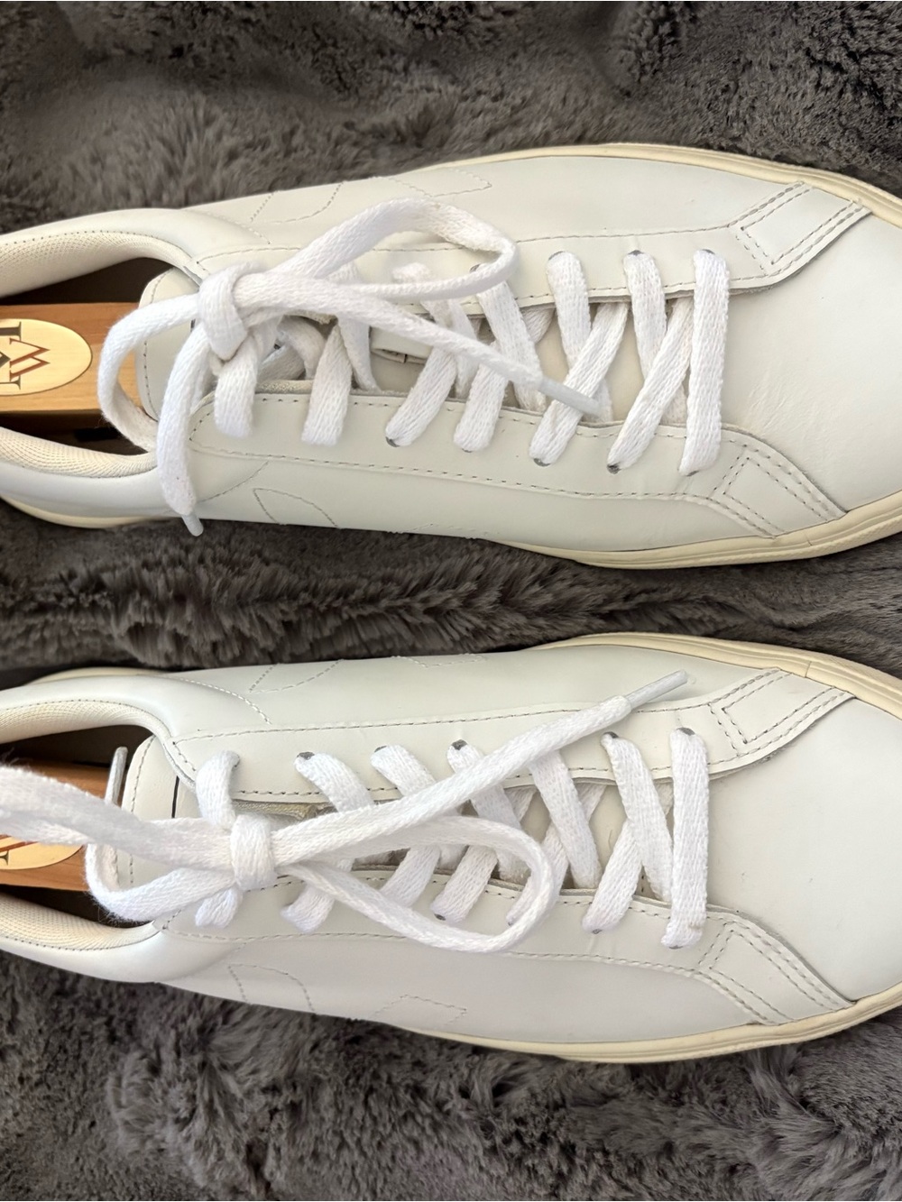 VEJA Esplar Sneakers - Picture 6 of 14